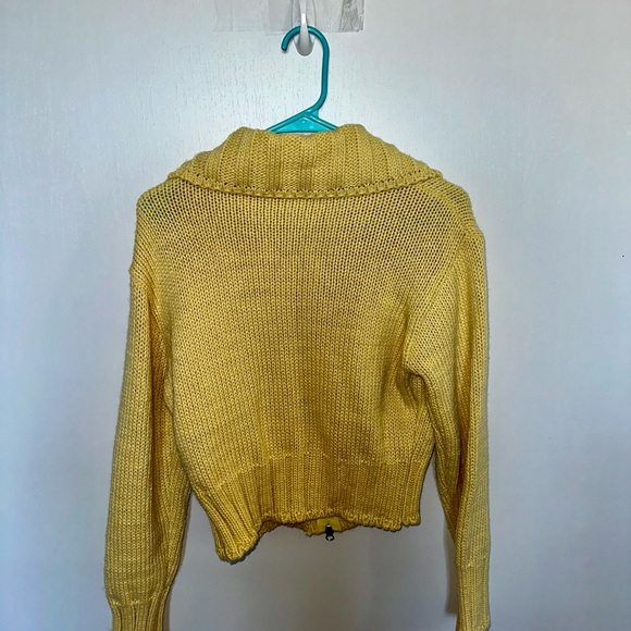 Yellow zip sweater jacket - Picture 2 of 7